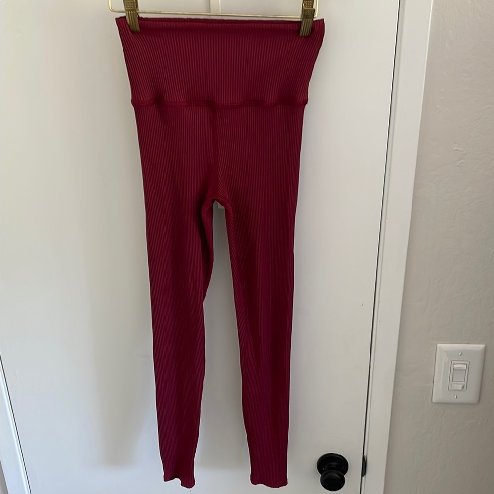 Carbon38 Ribbed Red Leggings